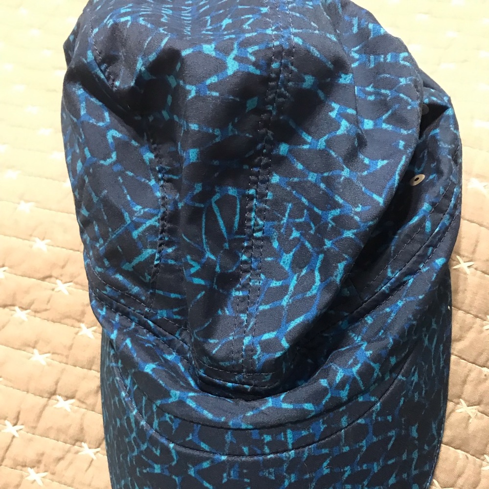 Lululemon hat